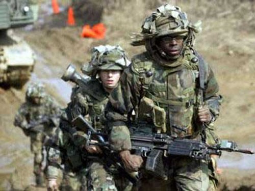 Binh sĩ quân Mỹ tại Hàn Quốc tiến hành huấn luyện (ảnh minh họa)